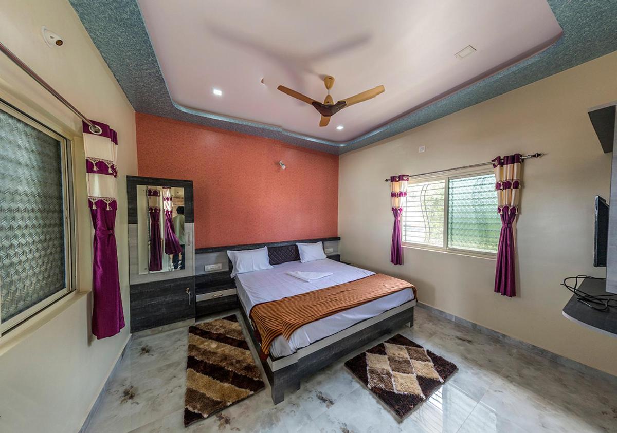 Krishna Homestay Хампи Экстерьер фото